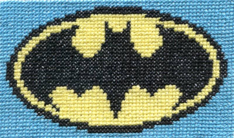 Logo di Batman foto lavoro ricamo punto croce Fan su Facebook Timea Cseke