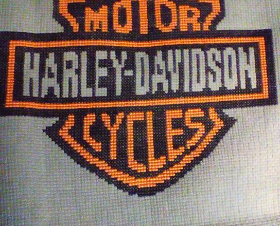 Quadretto Harley Davidson punto a croce foto lavoro autrice Fan su Facebook Debby Pittman (2)